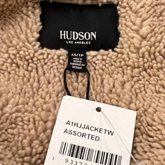🎉PRICE REDUCED🎉 HUDSON Jeans Red Denim Trucker Jacket‎ Sherpa Size XS $295 NWT - Picture 13 of 15